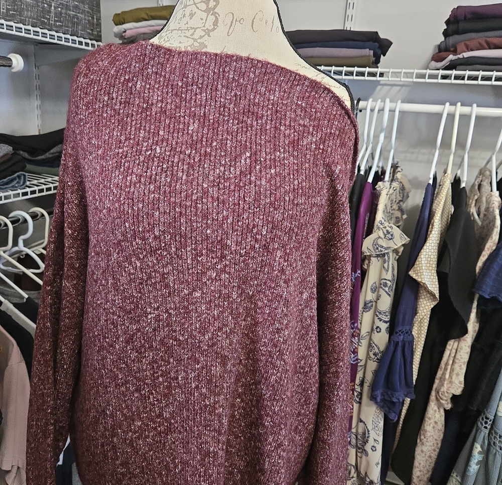 Soft Cozy Sweater in Wine